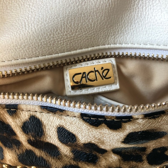 Cache leopard white faux leather jeweled and stub clutch bag - Picture 8 of 14